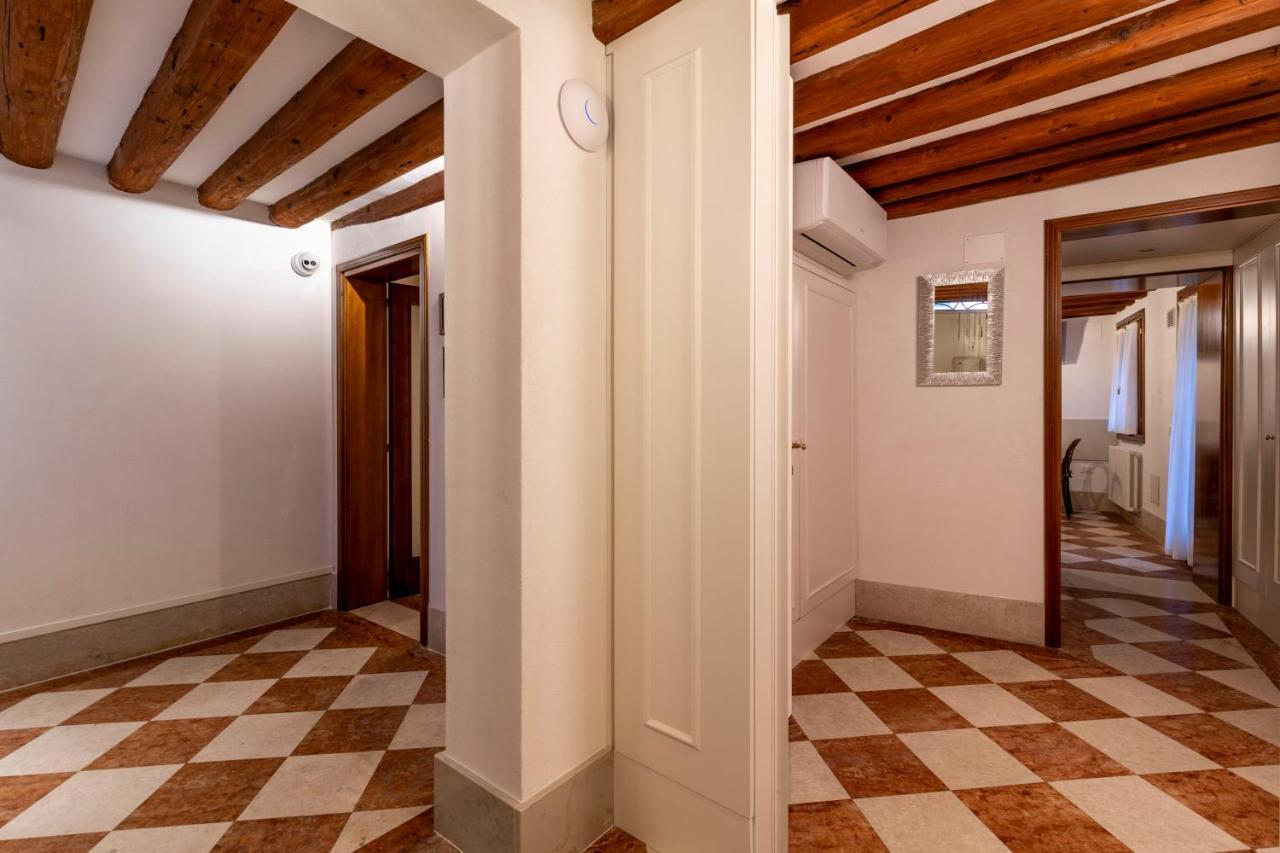 San Silvestro House Apartment Venice Exterior photo