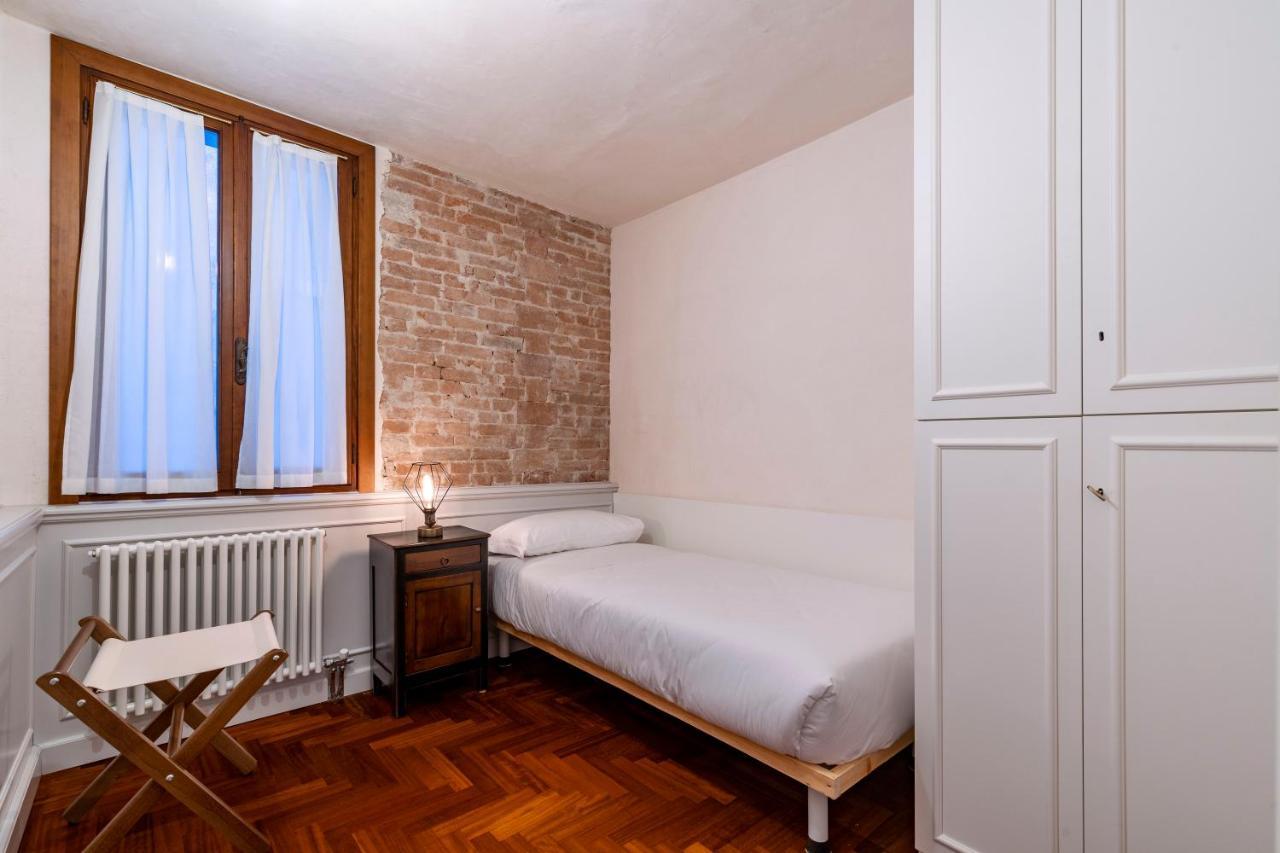 San Silvestro House Apartment Venice Exterior photo