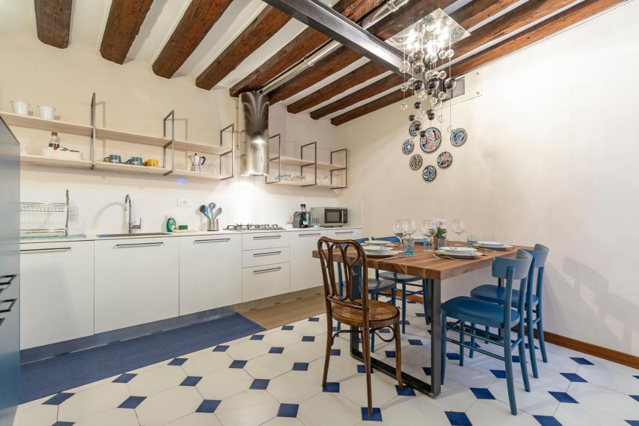 San Silvestro House Apartment Venice Exterior photo