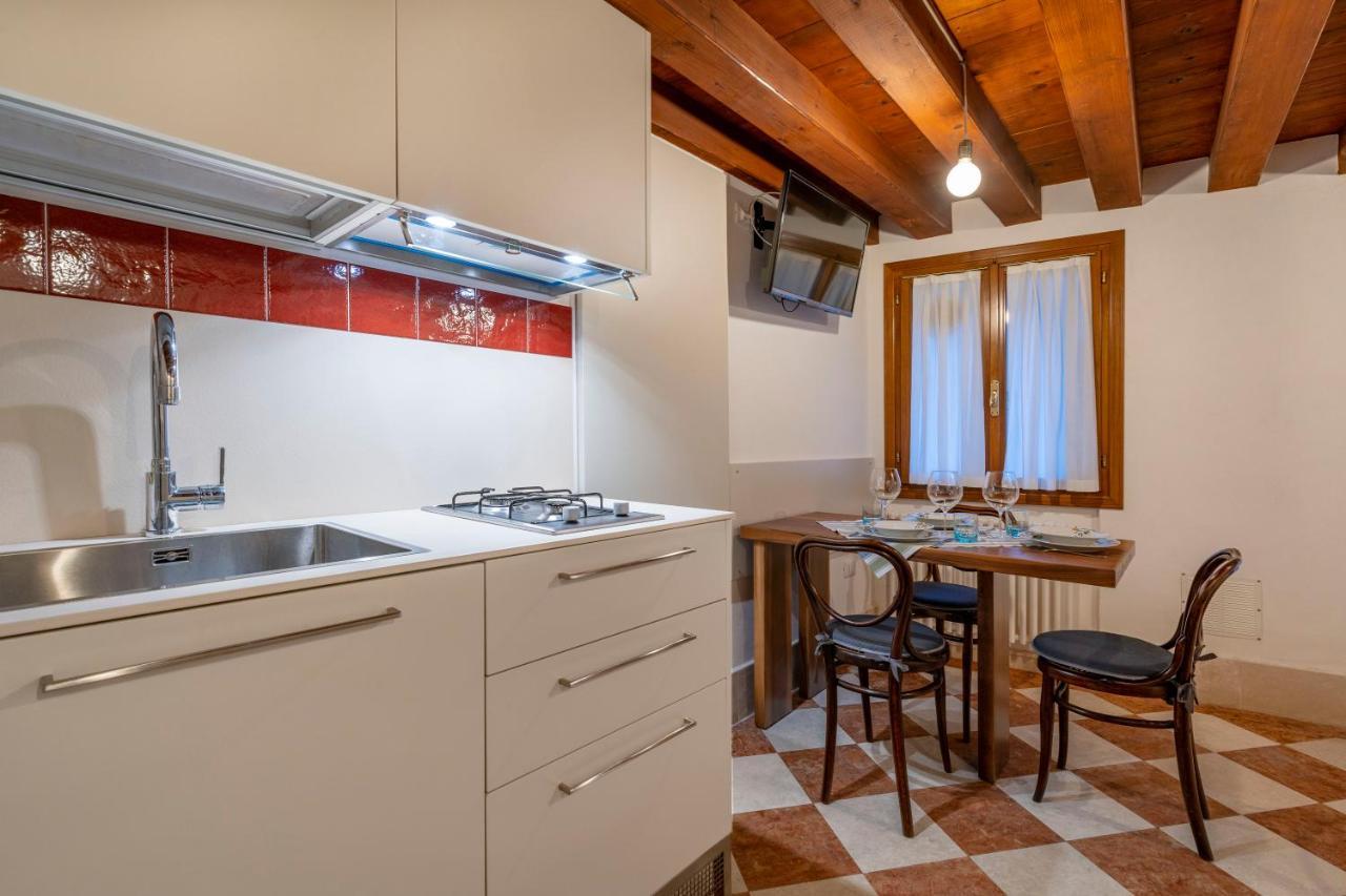 San Silvestro House Apartment Venice Exterior photo
